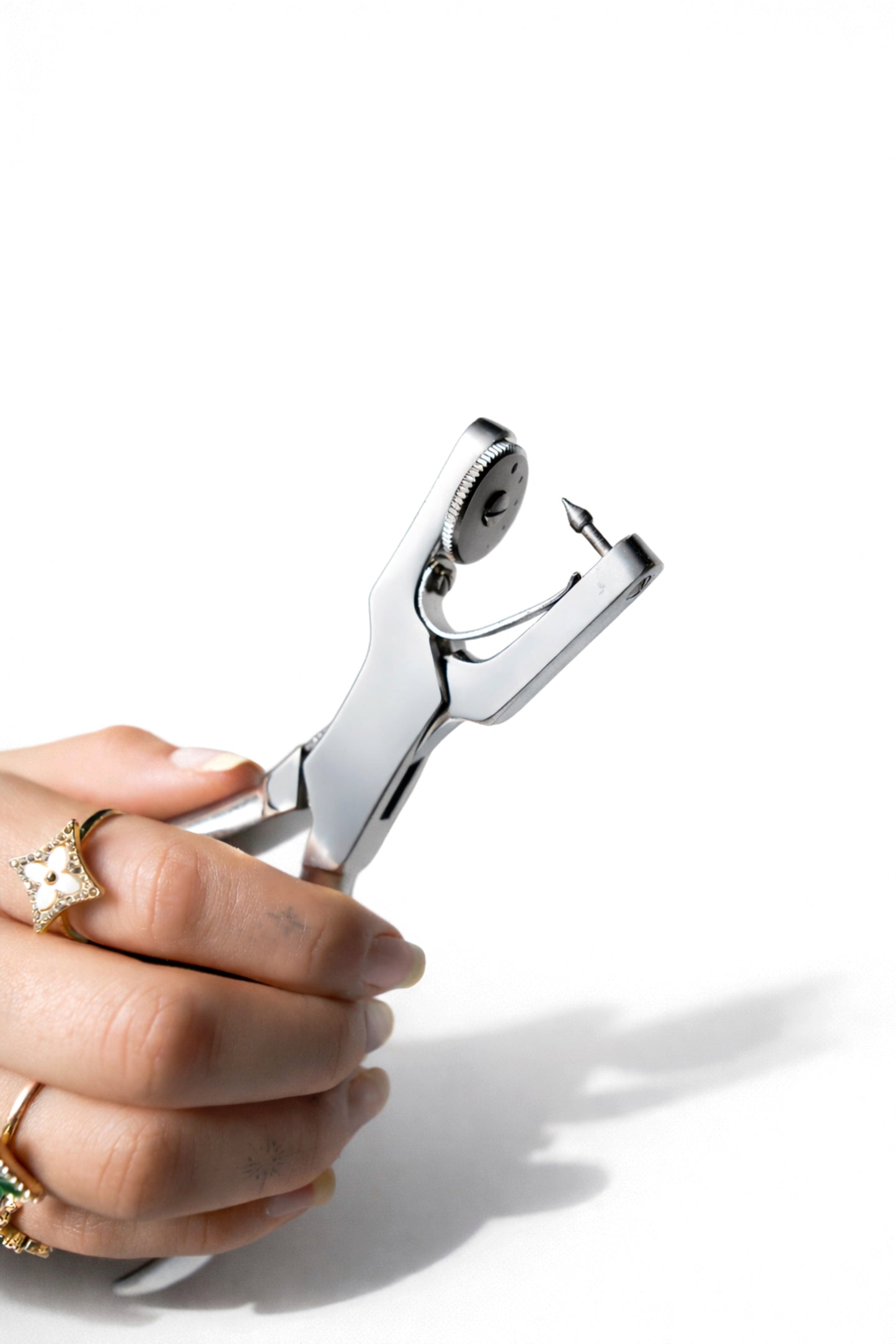 Weft Piercing Tool